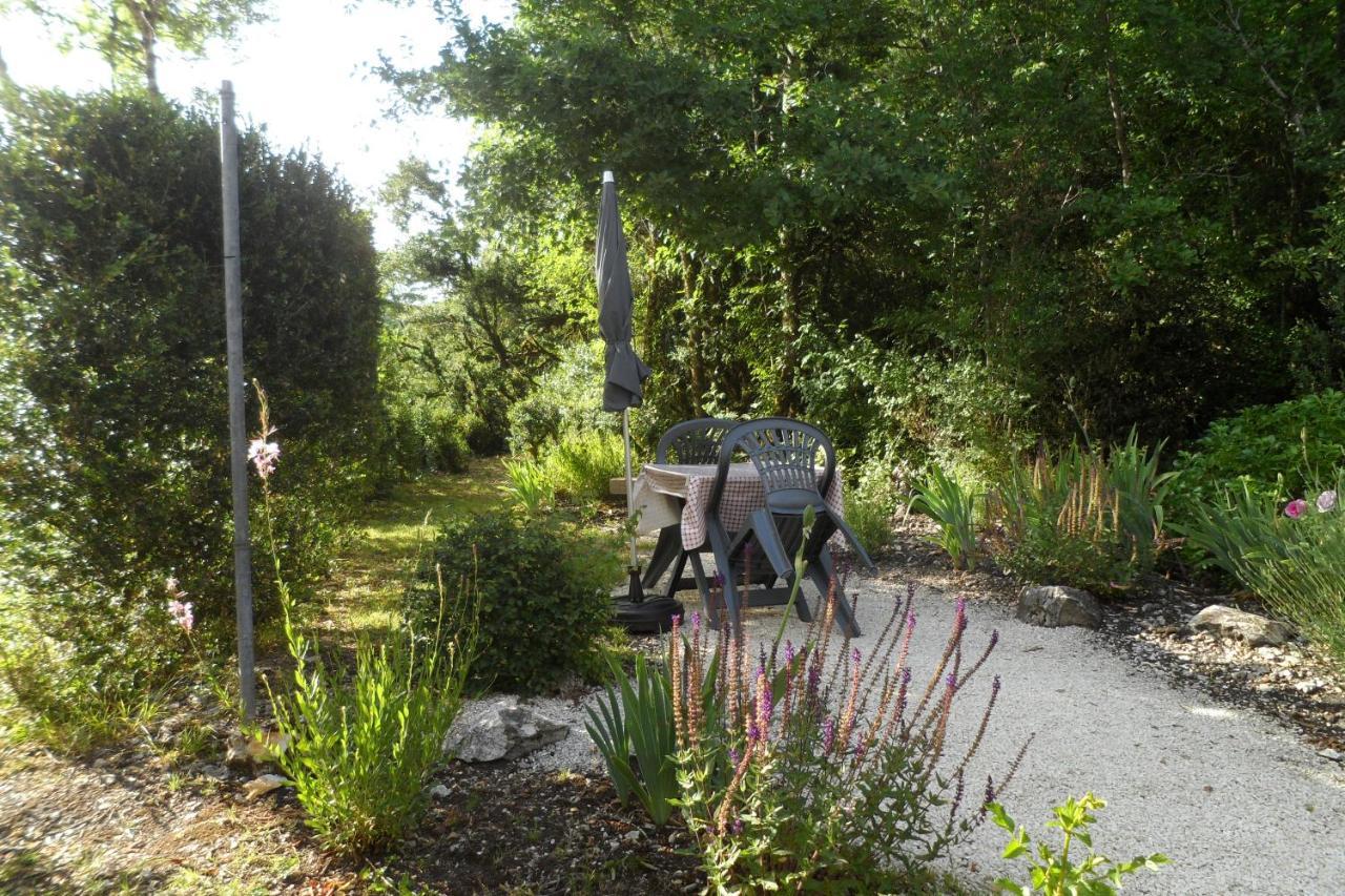 La Petite Tour Villa Carlux Exteriör bild